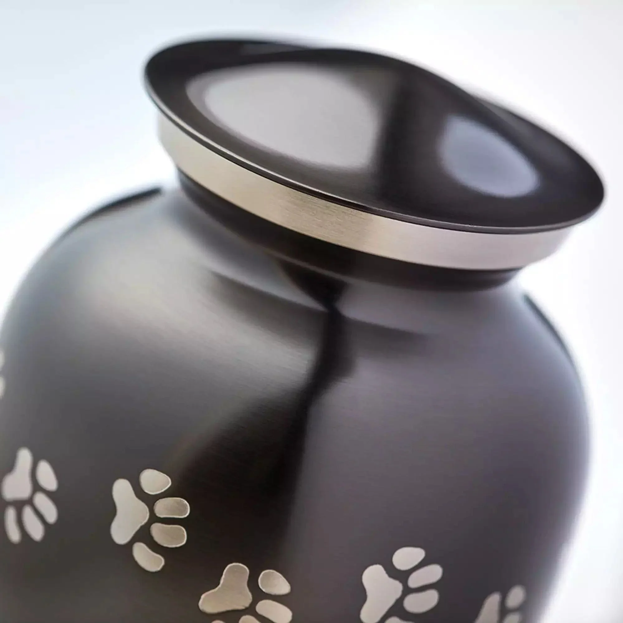 Classic Paws Slate Pet Urn - Image 7